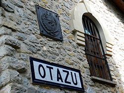 Apeadero de Otazu