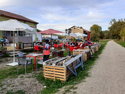 Bar restaurante La pequea estacin