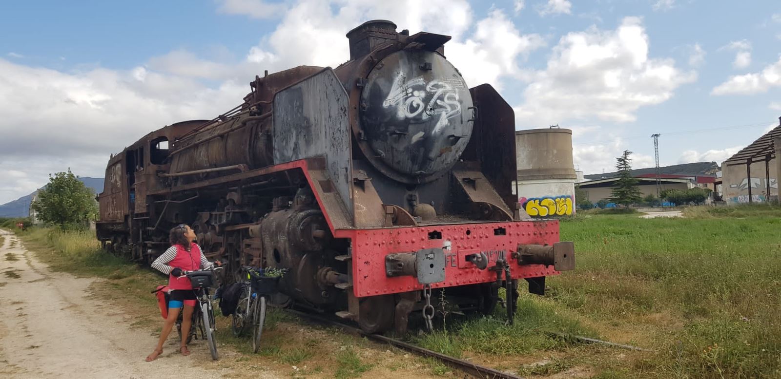 locomotora en Villarcayo