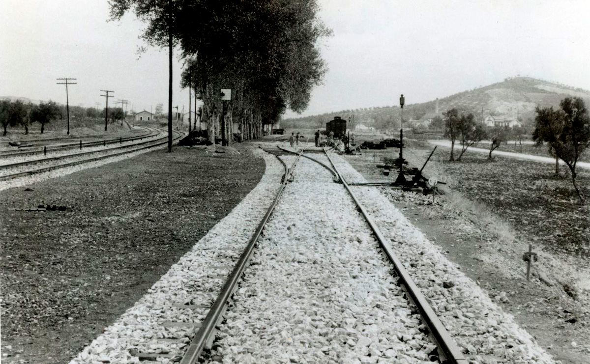 Vía Verde del Aceite - Historia del Ferrocarril