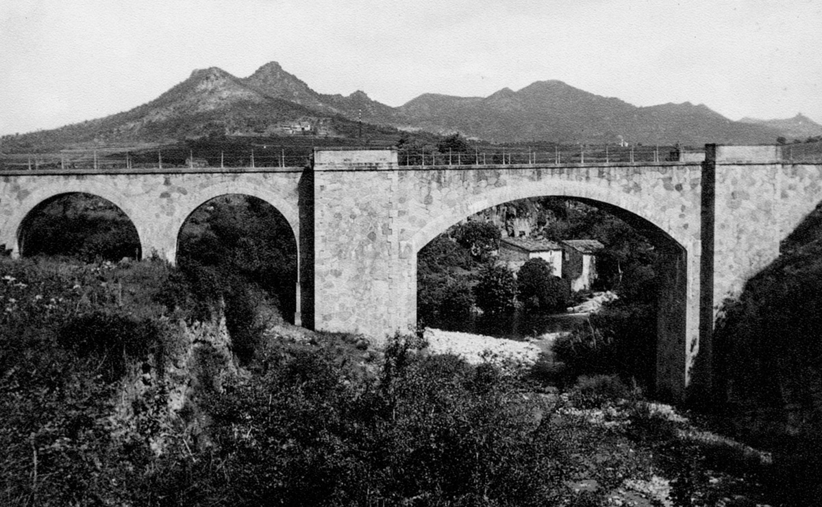 Vía Verde del Carrilet Olot-Girona - Historia del Ferrocarril
