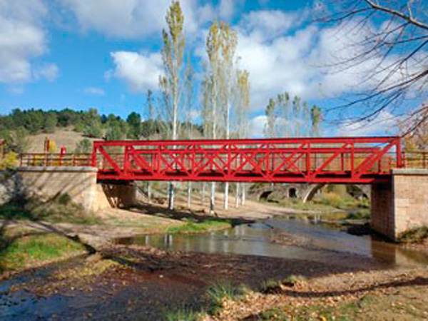Camino Natural Vía Verde Ferrocarril Santander Mediterráneo y conexión con Ojos Negros, más de 250 Km continuos de ruta